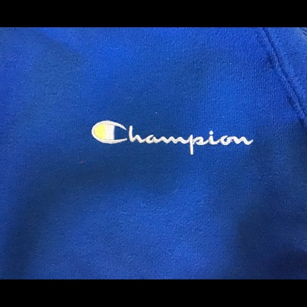 💖Host Pick💖 Champion cropped sweatshirt - Picture 9 of 11